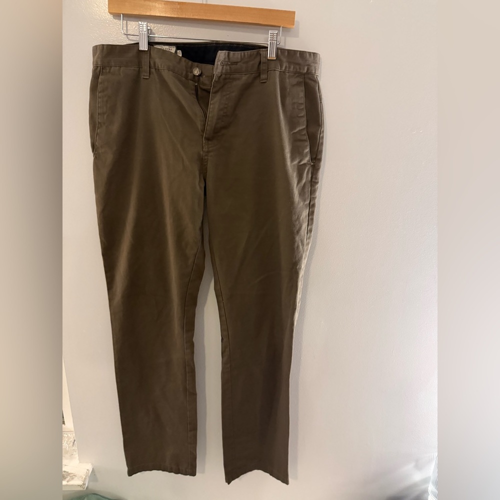Volcom Men's Khaki Chinos